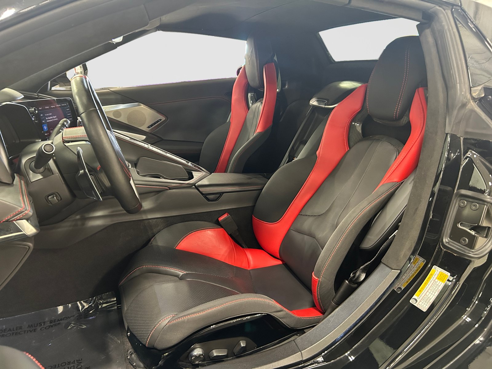 Used 2023 Chevrolet Corvette Stingray Premium Conv w/ Z51 Performance Package RWD image 13