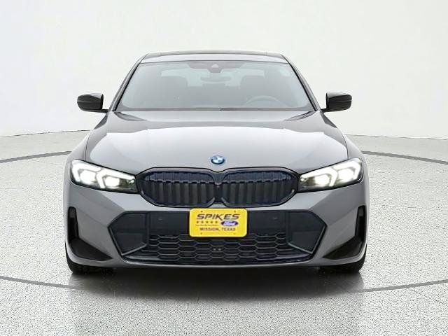 Used 2026 BMW 330i Sedan w/ M Sport Package RWD image 2