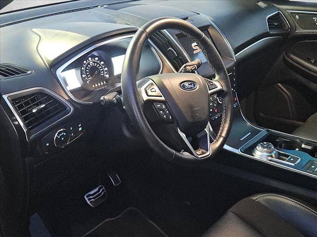 Certified 2019 Ford Edge ST w/ Equipment Group 401A AWD/4WD image 10