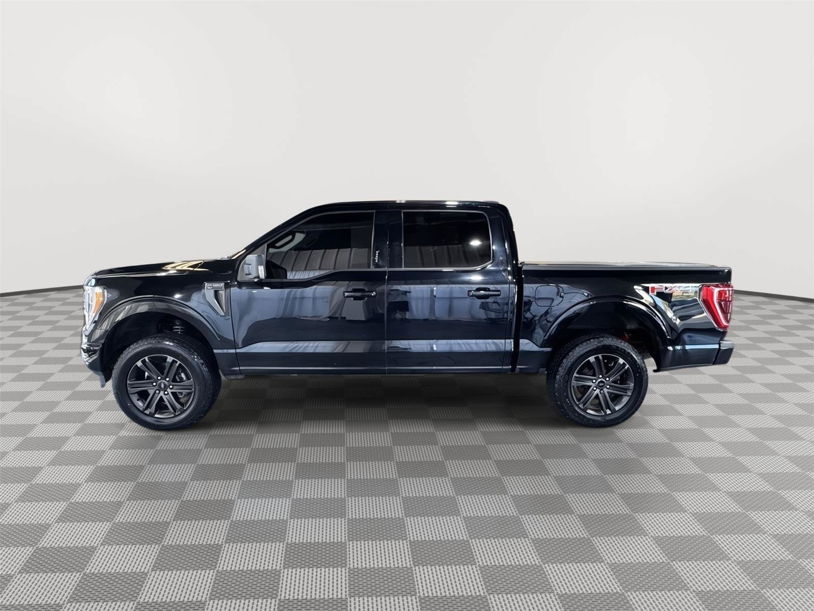 Certified 2021 Ford F150 XLT w/ Equipment Group 302A High AWD/4WD image 10