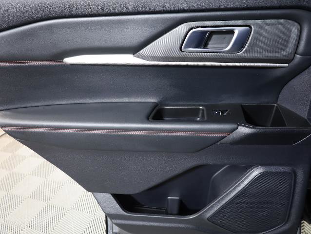 Certified 2025 Ford Explorer ST-Line w/ Premium Package AWD/4WD image 30