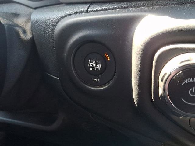 Used 2020 Jeep Wrangler Sport image 22