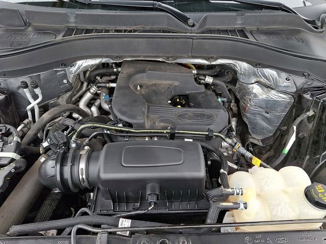 Certified 2020 Ford Explorer XLT w/ Equipment Group 202A AWD/4WD image 29