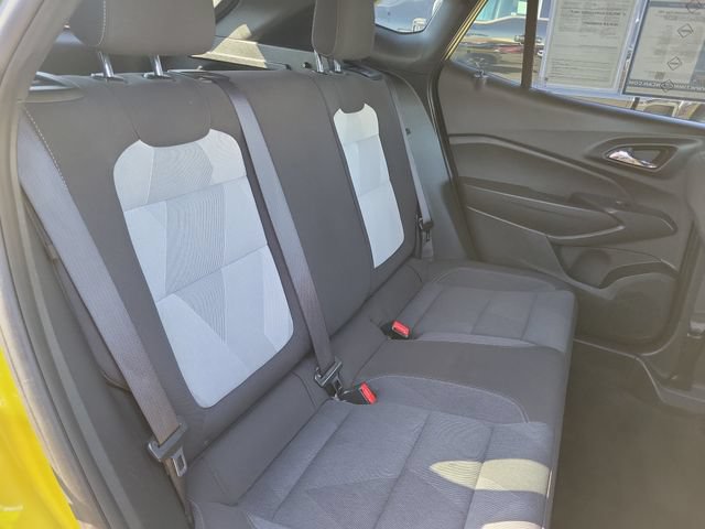 Used 2024 Chevrolet Trax RS FWD image 25