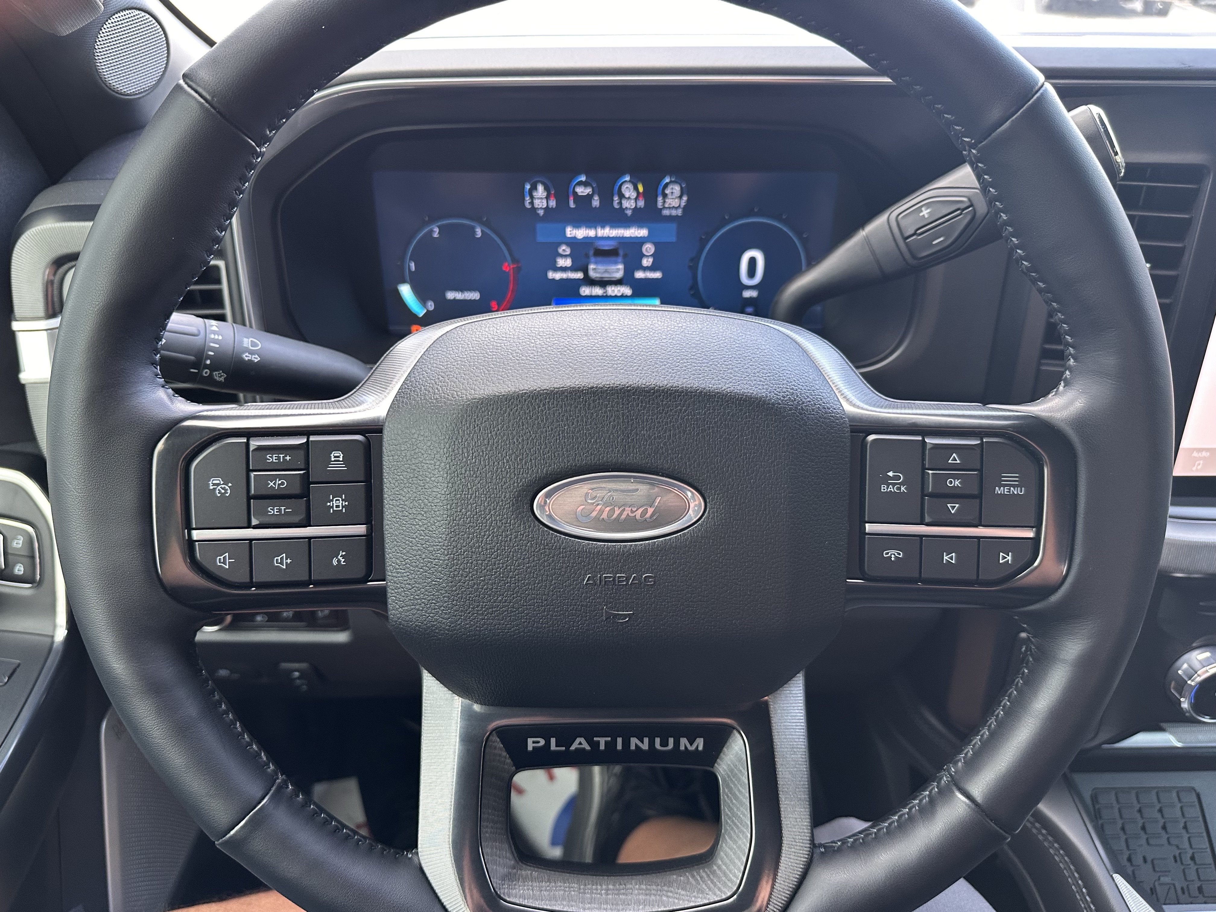 Certified 2025 Ford F250 Platinum AWD/4WD image 24