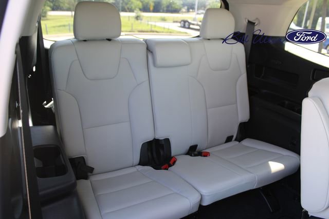 Used 2025 Kia Telluride EX w/ EX Captain's Chair Package FWD image 14