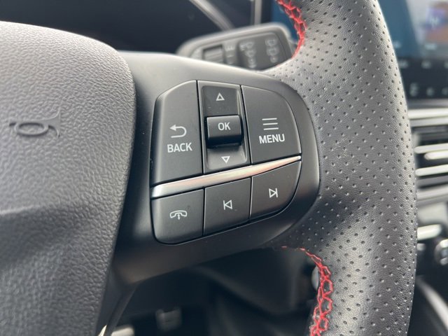 Certified 2024 Ford Escape ST-Line w/ Tech Pack #1 image 11