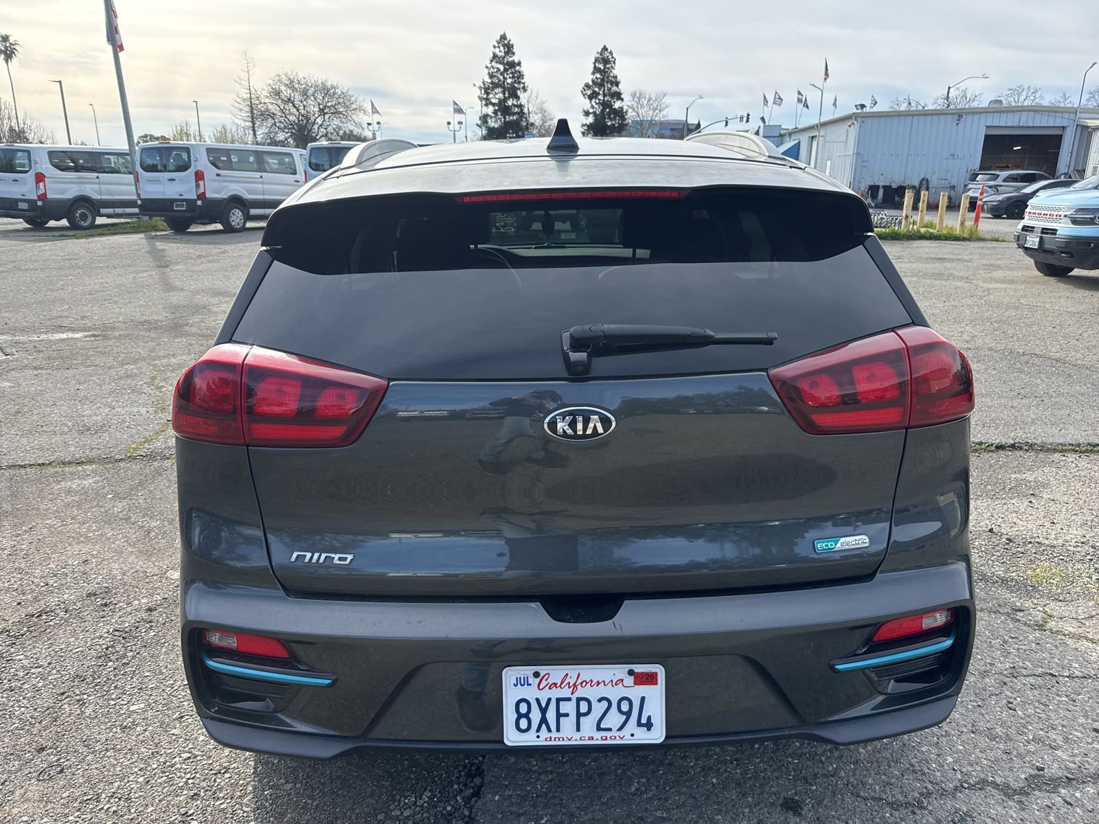 Used 2021 Kia Niro EX image 4