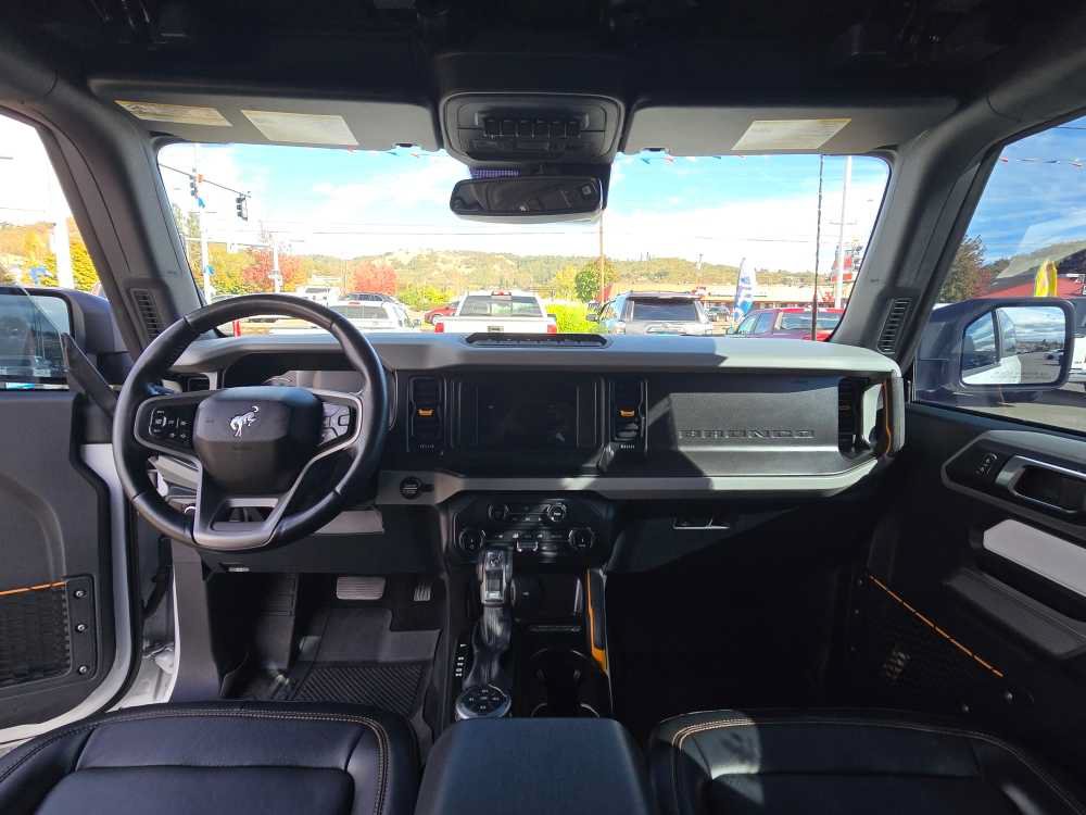 Certified 2022 Ford Bronco Badlands w/ Sasquatch Package AWD/4WD image 16