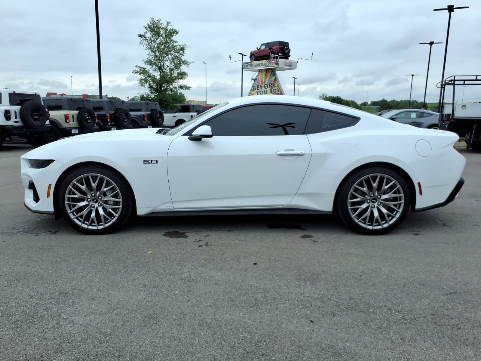 Certified 2026 Ford Mustang GT Premium RWD image 6