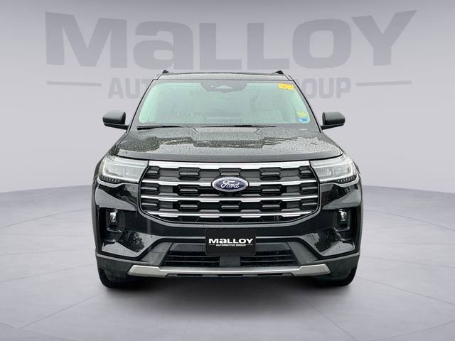 Certified 2025 Ford Explorer Active w/ Active Comfort Package AWD/4WD image 8