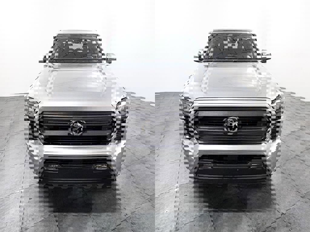 Used 2024 Toyota Tacoma SR5 AWD/4WD image 7