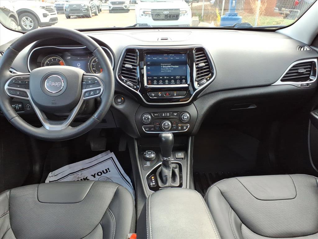 Used 2021 Jeep Cherokee Limited image 12