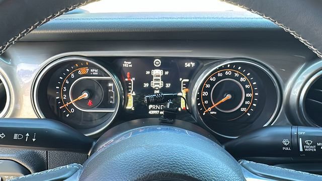 Used 2018 Jeep Wrangler Unlimited Sahara image 26