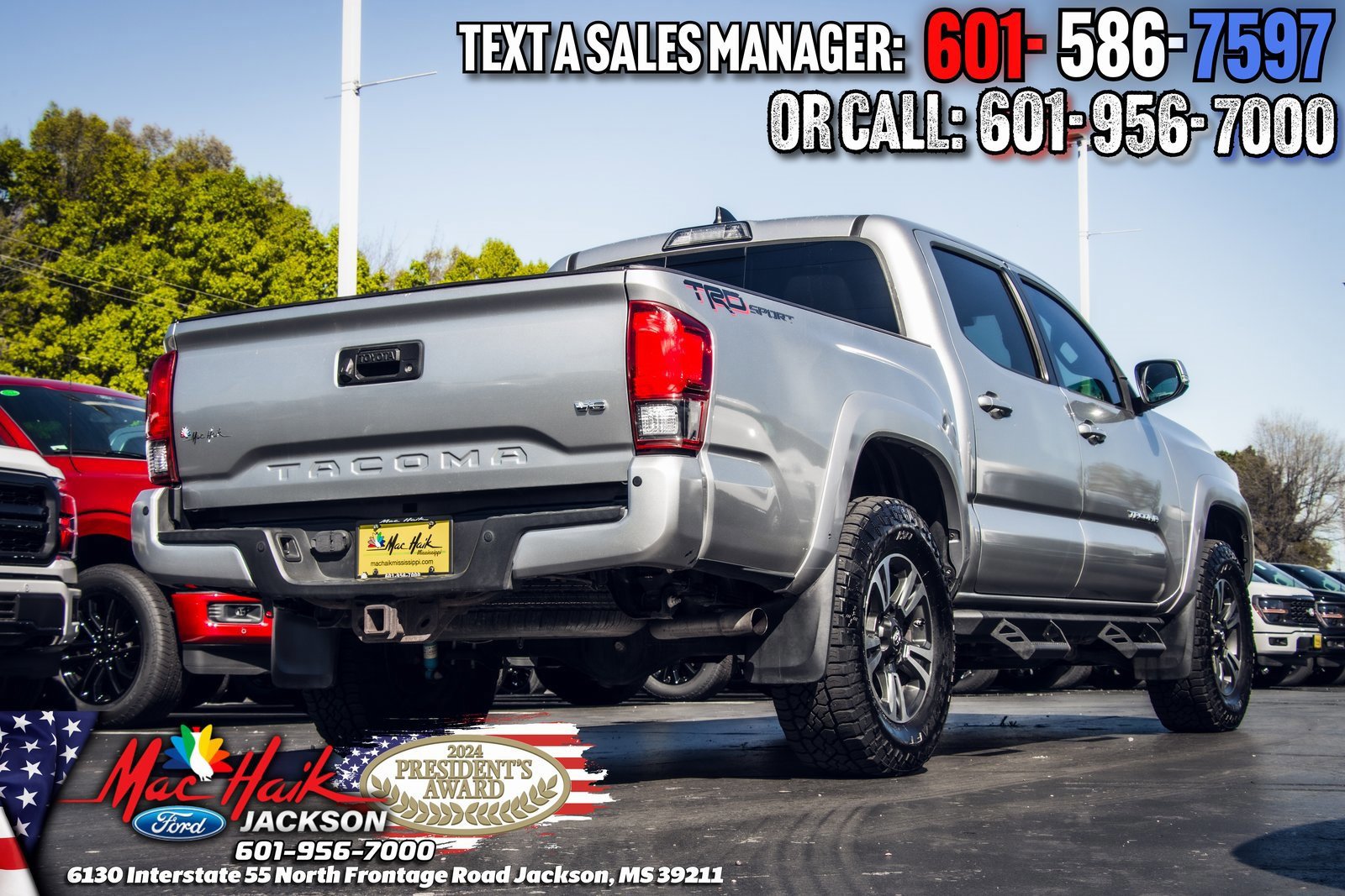 Used 2018 Toyota Tacoma TRD Sport w/ Technology Package image 3