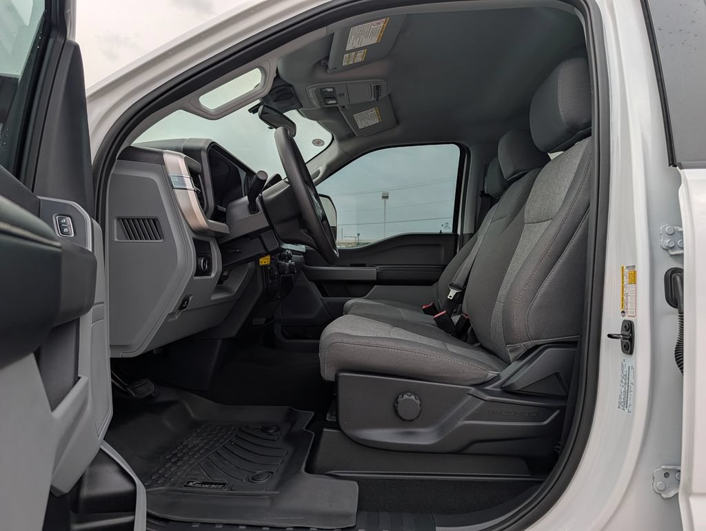 Certified 2024 Ford F250 XL w/ STX Appearance Package AWD/4WD image 11