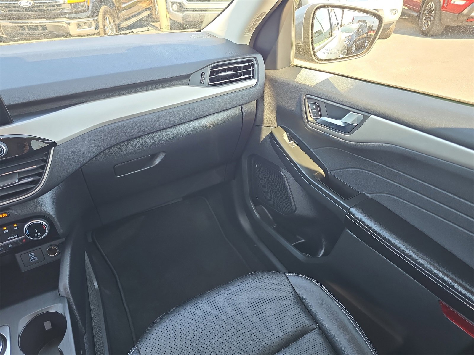 Certified 2022 Ford Escape SEL image 11