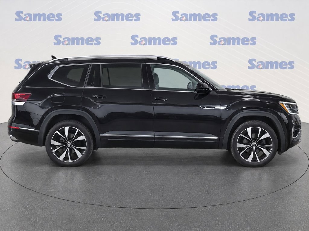 Used 2024 Volkswagen Atlas SEL Premium R-Line AWD/4WD image 8
