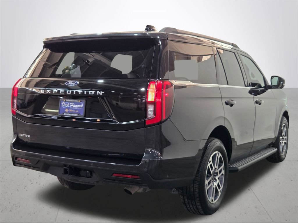 Certified 2025 Ford Expedition Active image 11