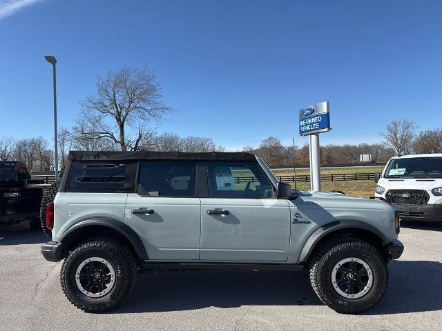 Certified 2021 Ford Bronco Black Diamond w/ Sasquatch Package image 2