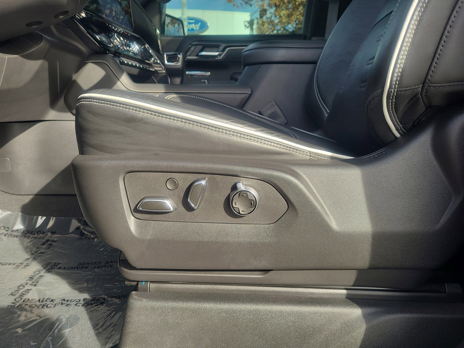 Used 2022 GMC Sierra 1500 AT4X image 14