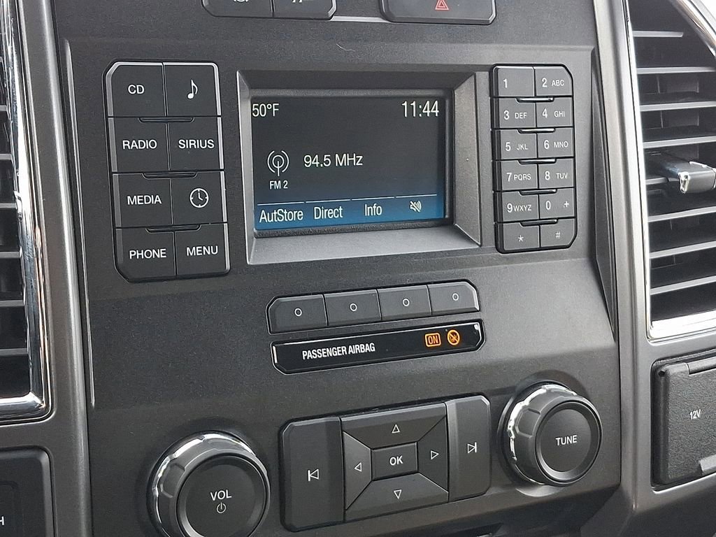 Certified 2017 Ford F250 XLT w/ XLT Value Package image 15