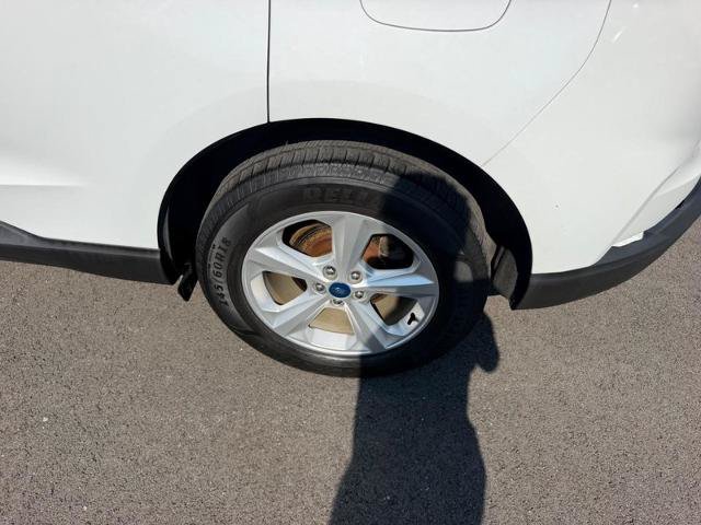 Certified 2019 Ford Edge SE FWD image 8