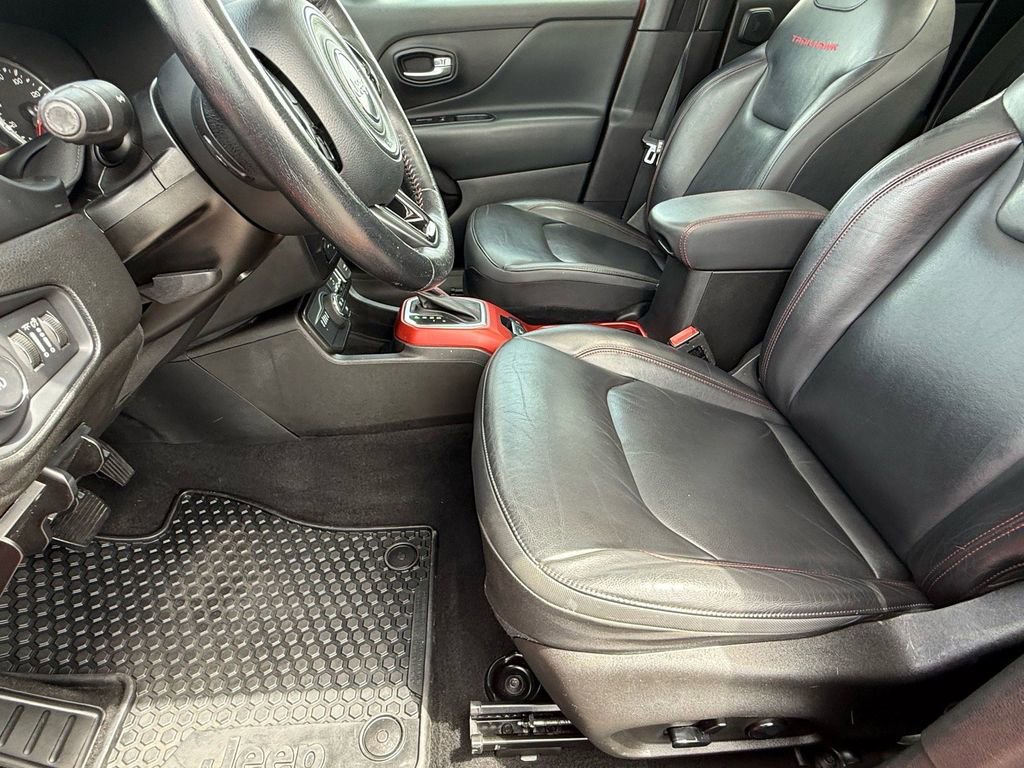 Used 2021 Jeep Renegade Trailhawk w/ Sun & Sound Group image 15
