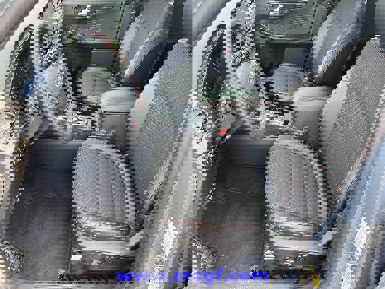 Certified 2024 Ford Escape ST-Line Select w/ Tech Pack #2 image 24