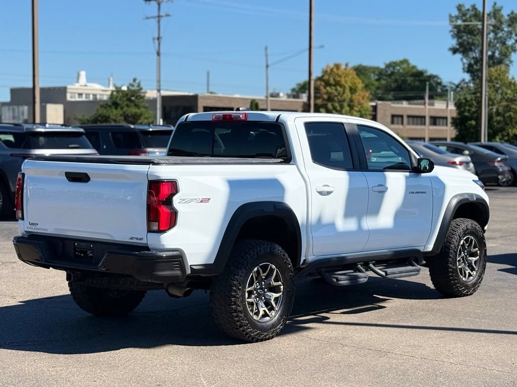 Used 2023 Chevrolet Colorado ZR2 w/ ZR2 Convenience Package III AWD/4WD image 32