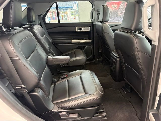 Certified 2023 Ford Explorer XLT w/ Equipment Group 202A AWD/4WD image 12