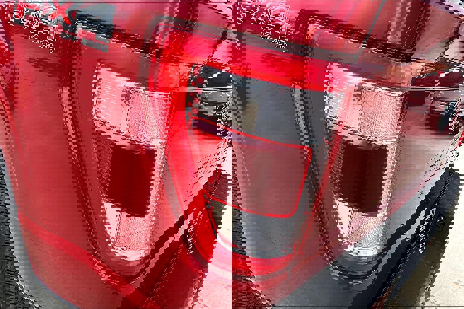 Certified 2023 Ford F150 Lariat image 28