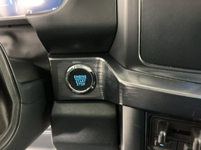 Certified 2025 Ford F450 Lariat w/ FX4 Off-Road Package image 27