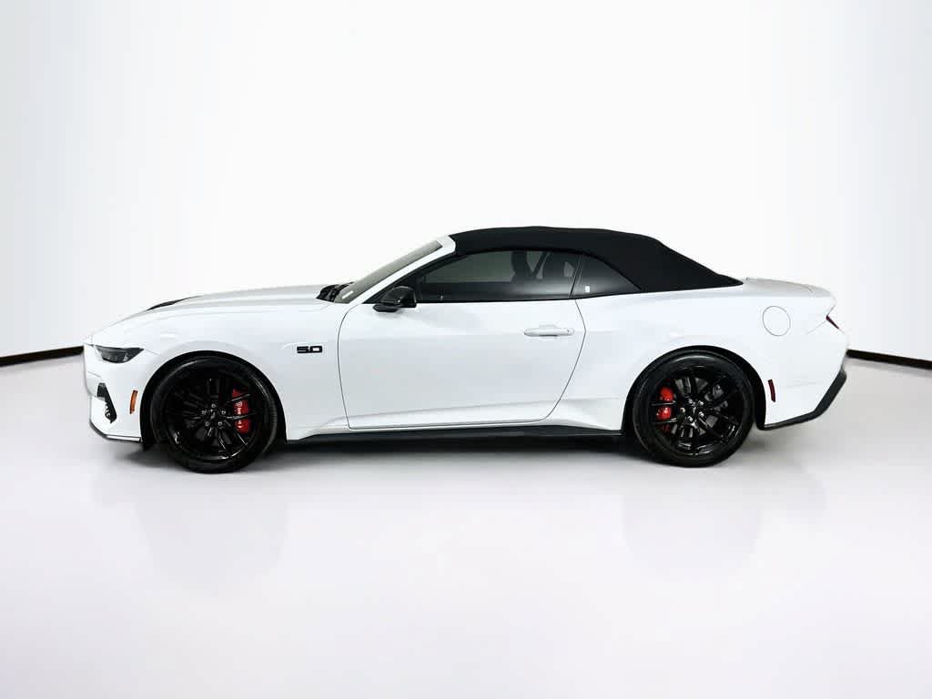 Certified 2025 Ford Mustang GT Premium RWD image 3