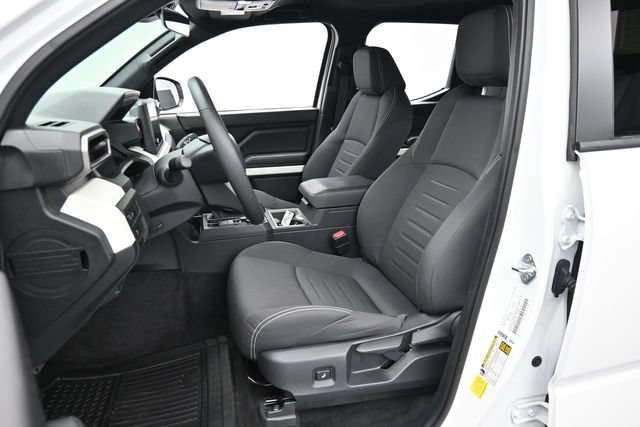 Used 2024 Toyota Tacoma TRD Sport AWD/4WD image 11