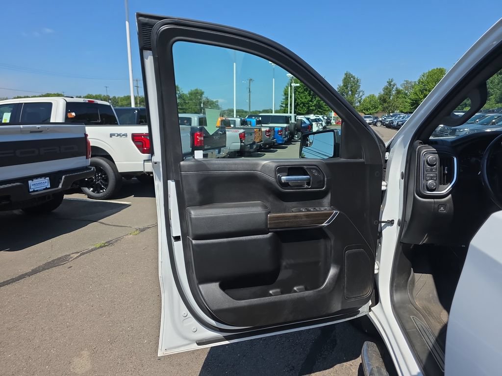 Used 2021 Chevrolet Silverado 1500 LT w/ LPO, Liner Protection Package AWD/4WD image 19