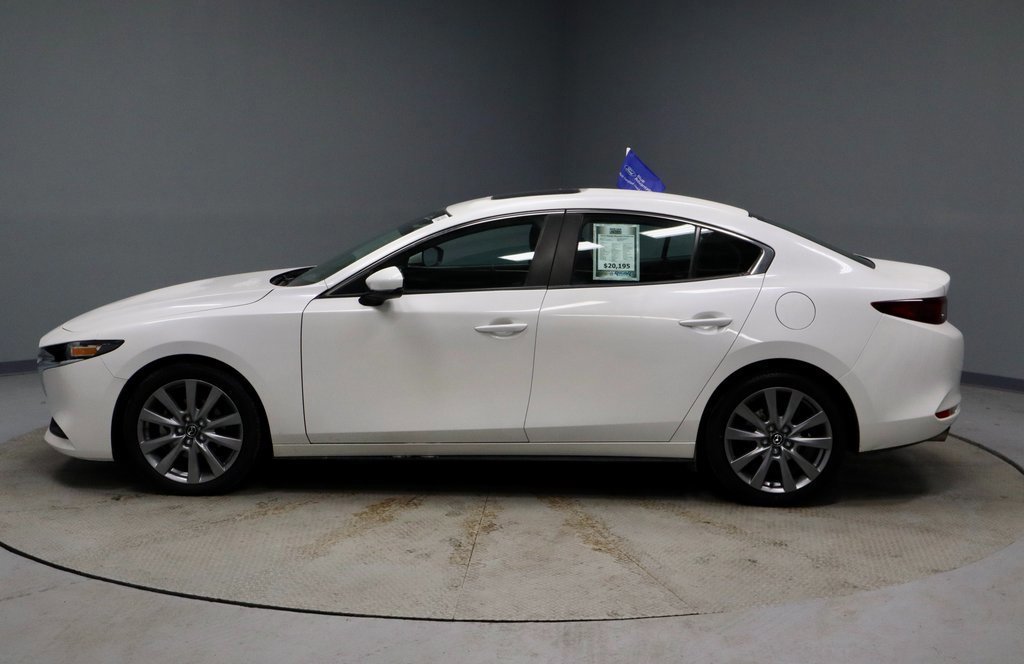 Used 2022 MAZDA MAZDA3 s image 2