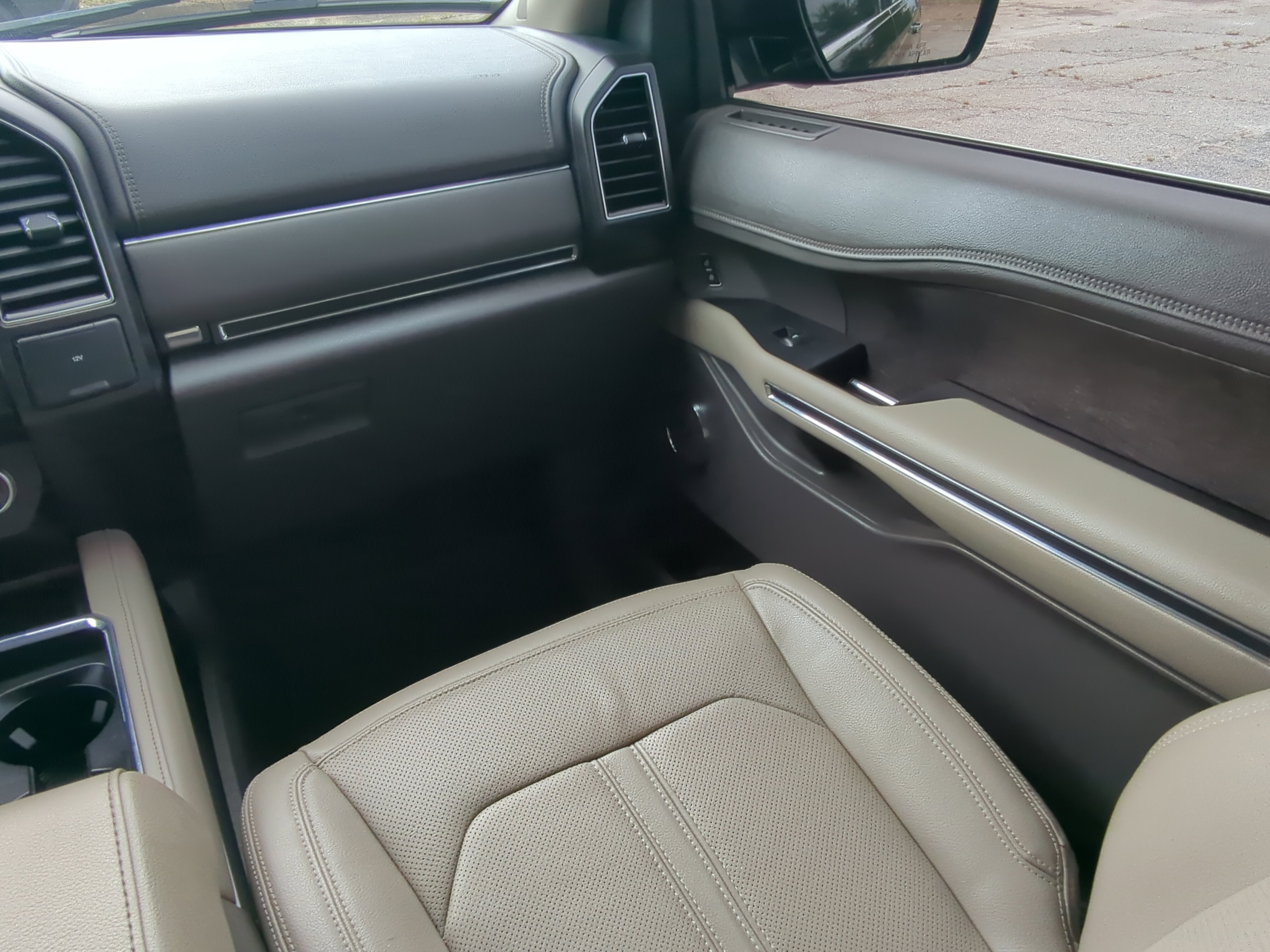 Certified 2021 Ford Expedition Limited RWD image 15