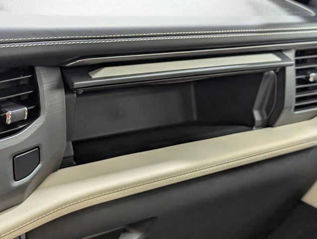 Certified 2024 Ford Expedition Platinum AWD/4WD image 12