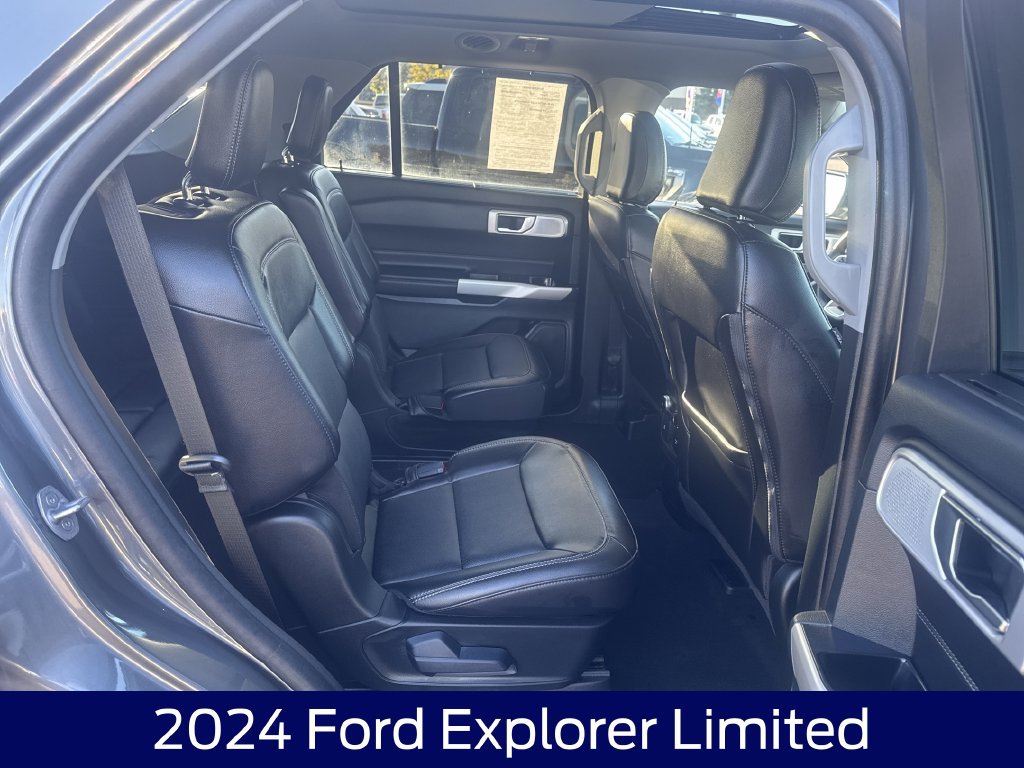 Certified 2024 Ford Explorer Limited w/ Limited Technology Package AWD/4WD image 21