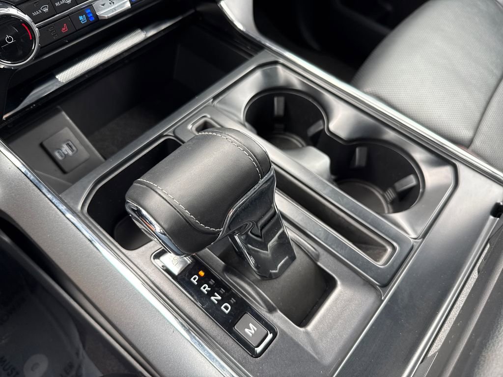 Certified 2023 Ford F150 Lariat RWD image 24