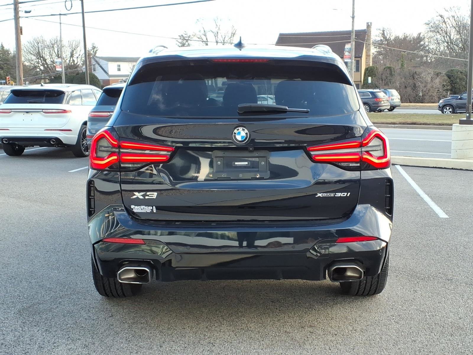 Used 2023 BMW X3 xDrive30i w/ M Sport Package image 4