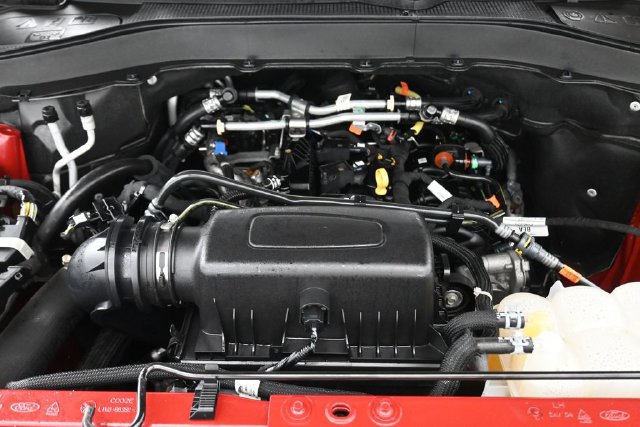Certified 2024 Ford Explorer XLT w/ Equipment Group 202A AWD/4WD image 34