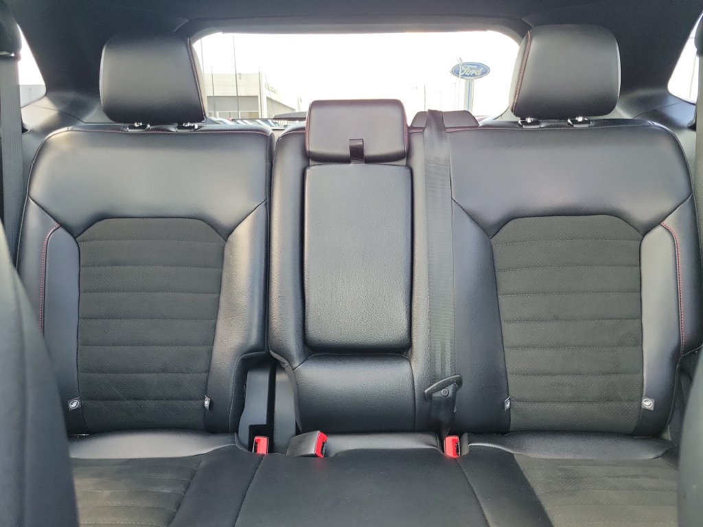 Certified 2024 Ford Edge ST-Line AWD/4WD image 19