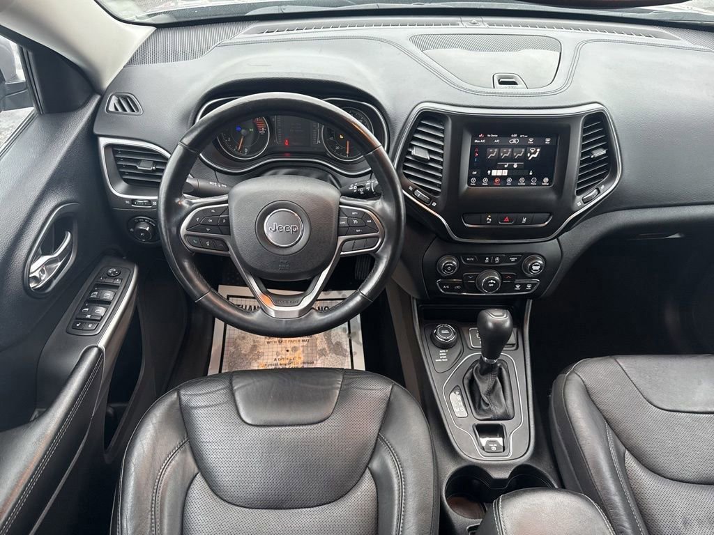 Used 2021 Jeep Cherokee Latitude Lux image 24