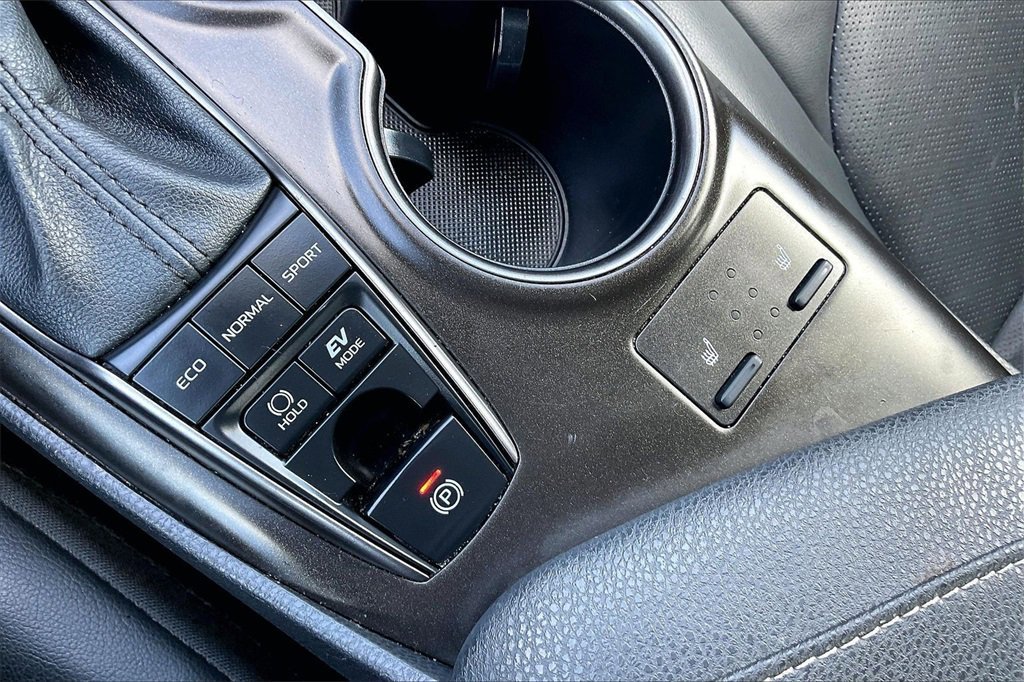 Used 2024 Toyota Camry XSE image 24