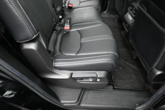 Used 2025 Honda Pilot Touring image 27