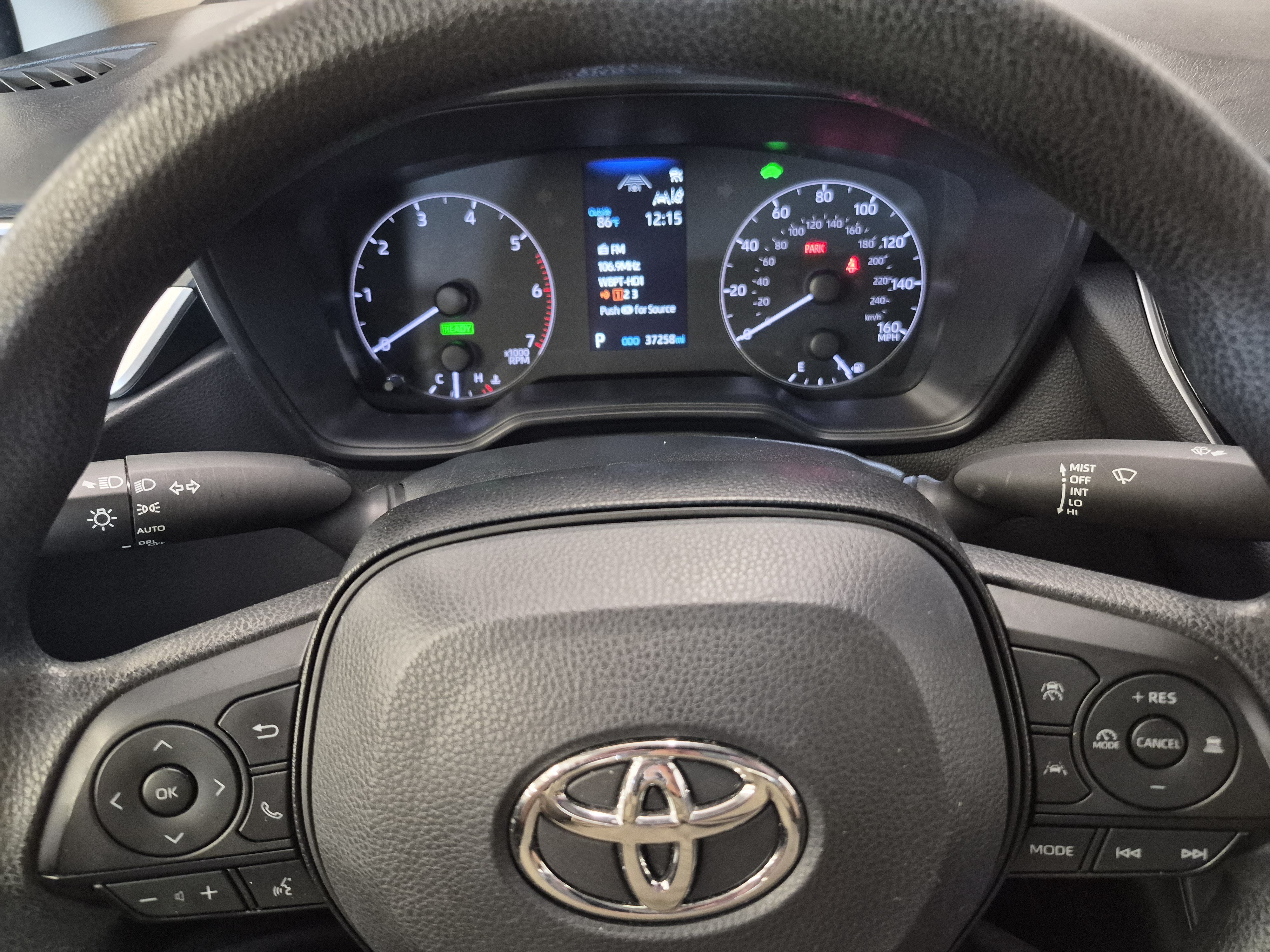 Used 2025 Toyota Corolla LE FWD image 23