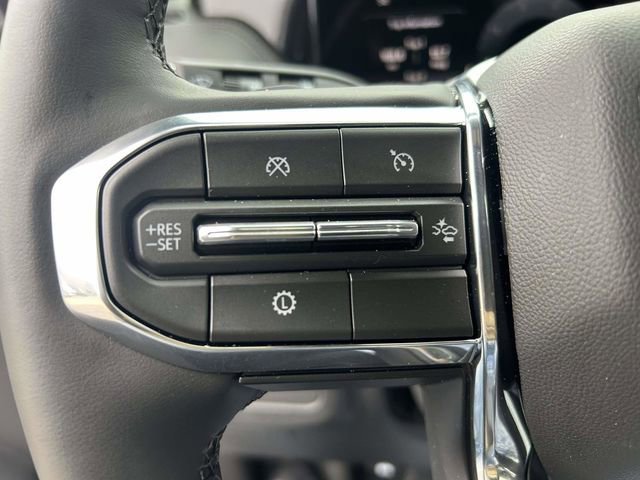 Used 2026 GMC Yukon XL Denali w/ Sun & Power Step Package image 22