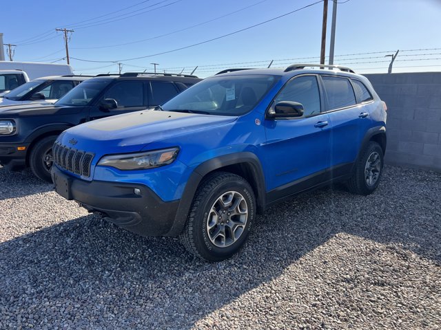 Used 2022 Jeep Cherokee Trailhawk w/ Comfort/Convenience Group AWD/4WD image 18
